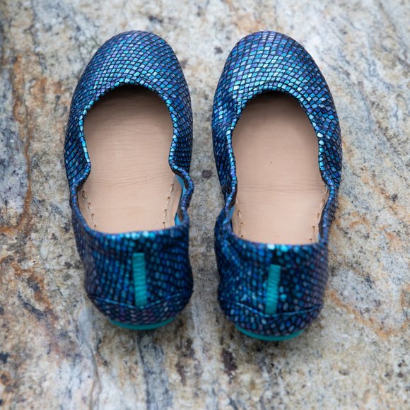 New Hand-Painted Color-shifting Tieks - Picture 6 of 12